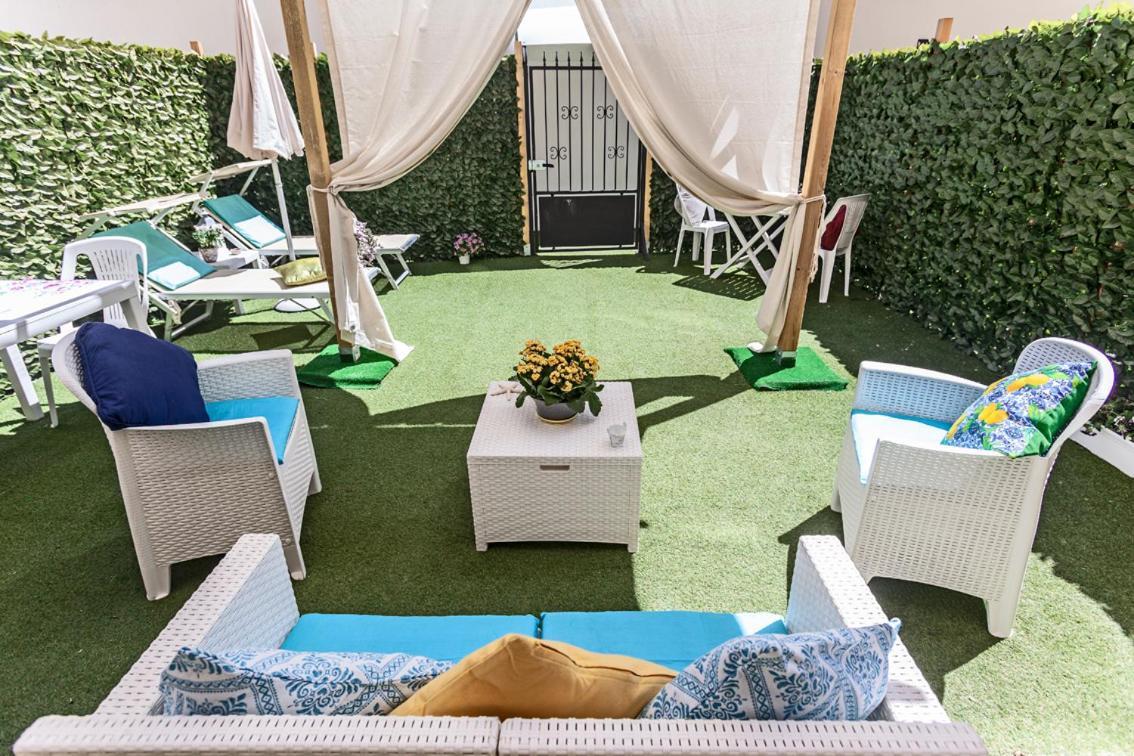 Garden Sant'Avendrace Villa Cagliari Bagian luar foto