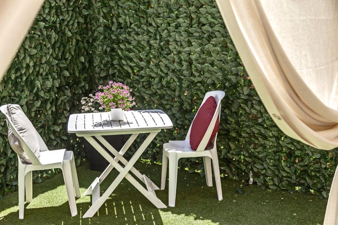 Garden Sant'Avendrace Villa Cagliari Bagian luar foto